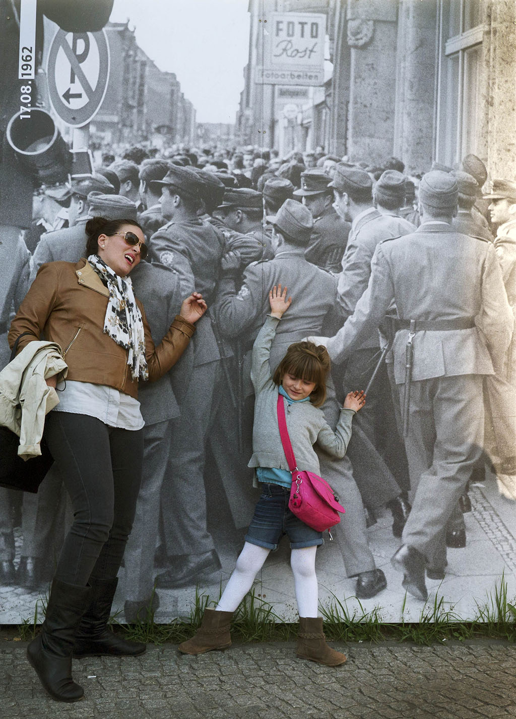 Am Checkpoint Charly